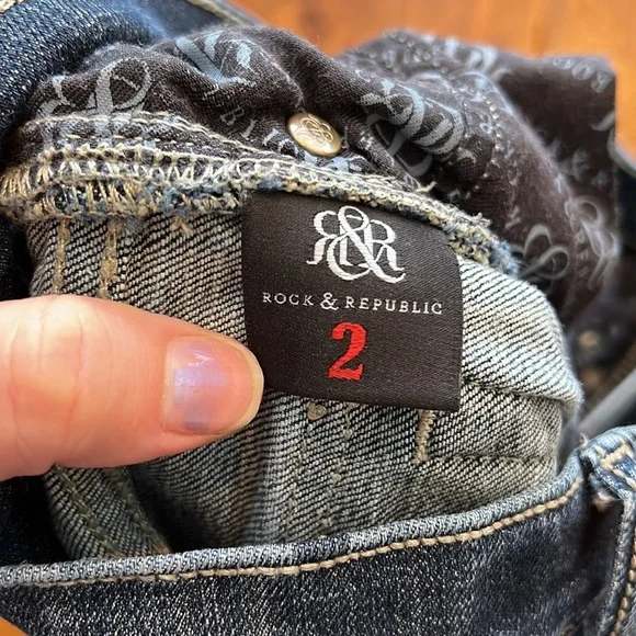Rock & Republic Dark Blue Jeans with Jeweled Back Pockets - Picture 11 of 11